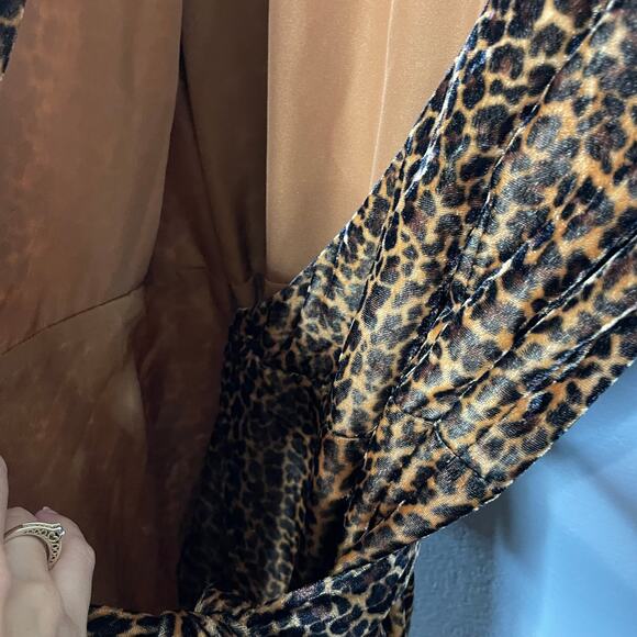 J.Crew Cheetah Leopard print wrap dress Size 2 - Picture 4 of 11